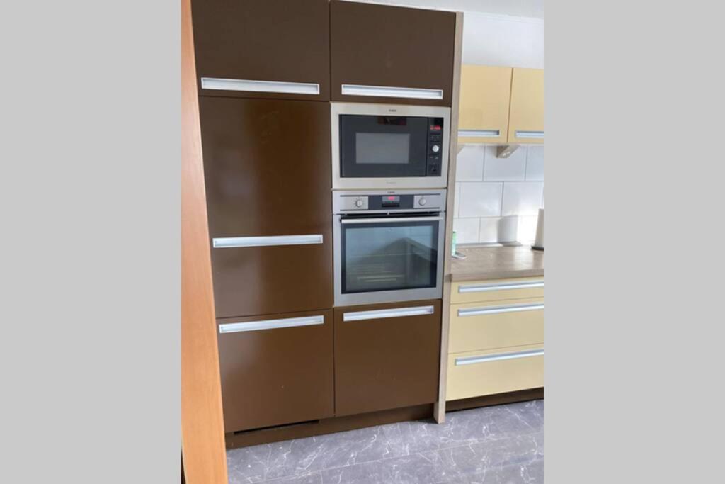 Ruhiges Zimmer Im Gasthaus Есен Екстериор снимка