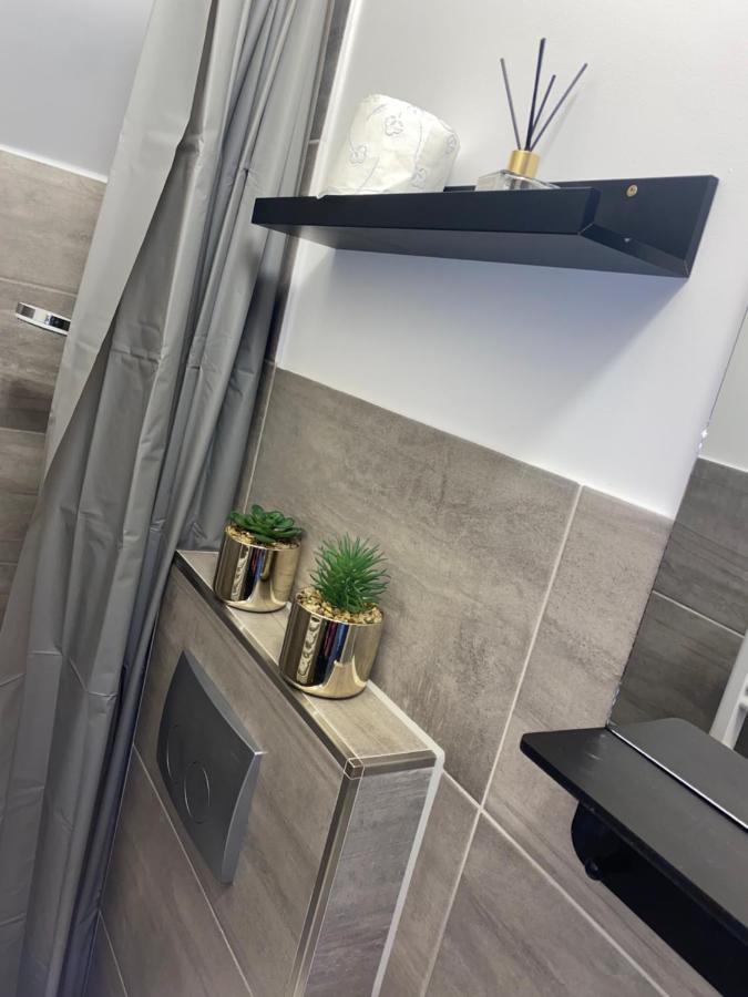 Ruhiges Zimmer Im Gasthaus Есен Екстериор снимка