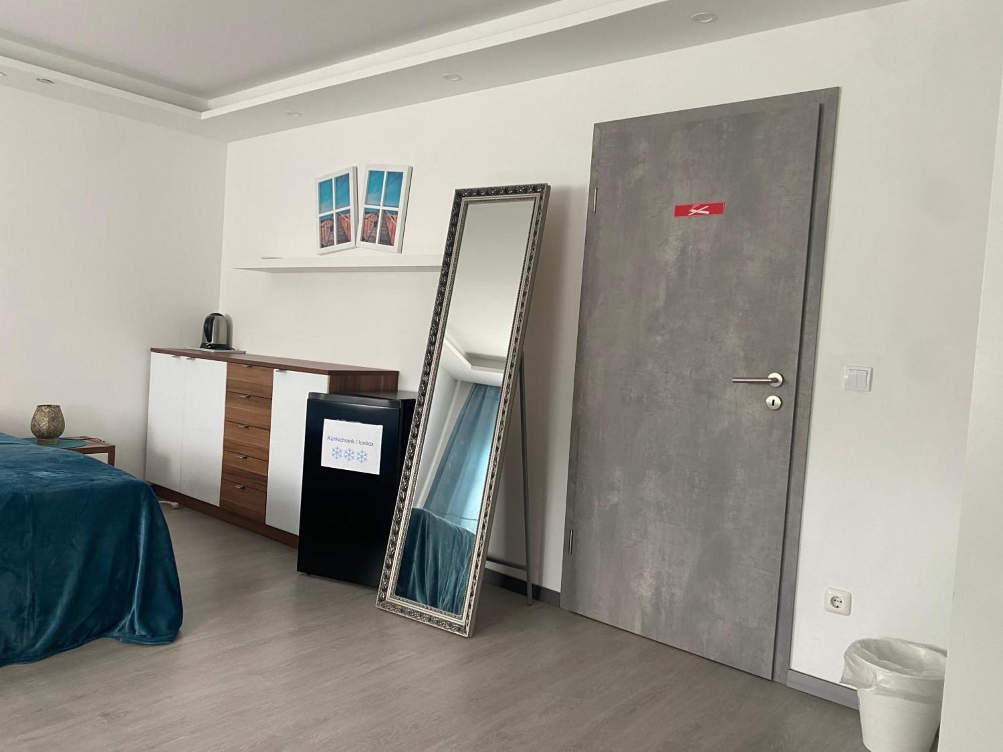 Ruhiges Zimmer Im Gasthaus Есен Екстериор снимка