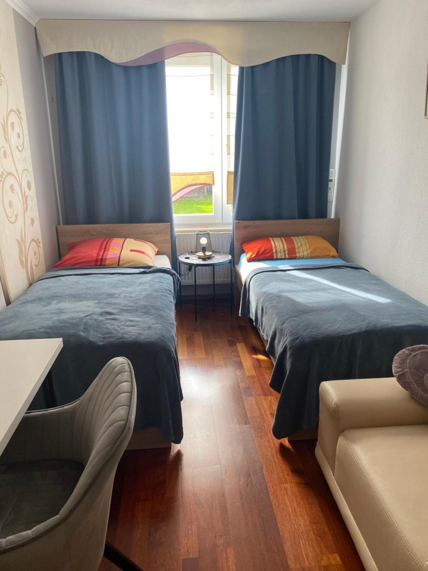 Ruhiges Zimmer Im Gasthaus Есен Екстериор снимка